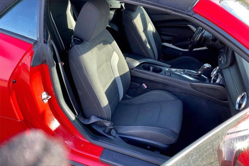 2020 Chevrolet Camaro LT