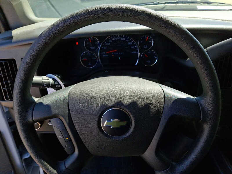 2026 Chevrolet Express 2500