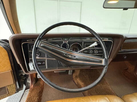 1972 Ford Thunderbird