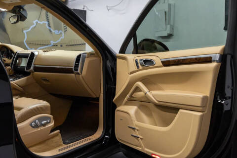 2011 Porsche Cayenne Tiptronic