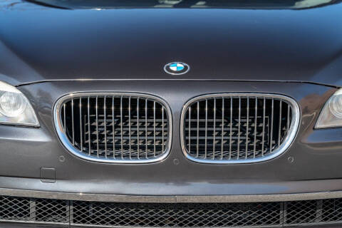 2011 BMW 7 Series 750Li xDrive