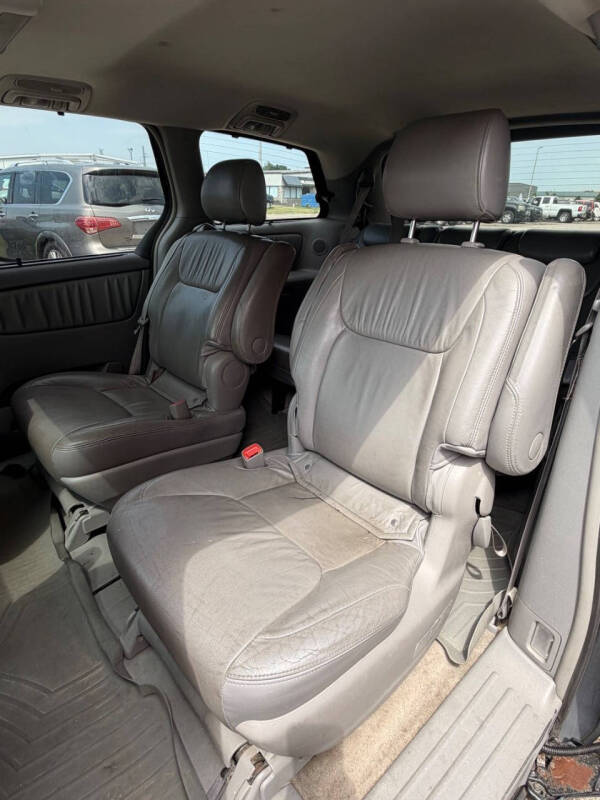2008 Toyota Sienna XLE