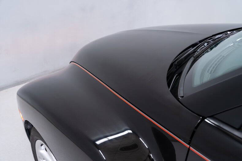 2004 Chevrolet SSR LS
