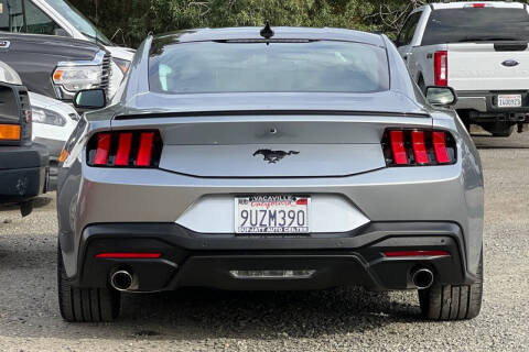 2025 Ford Mustang EcoBoost