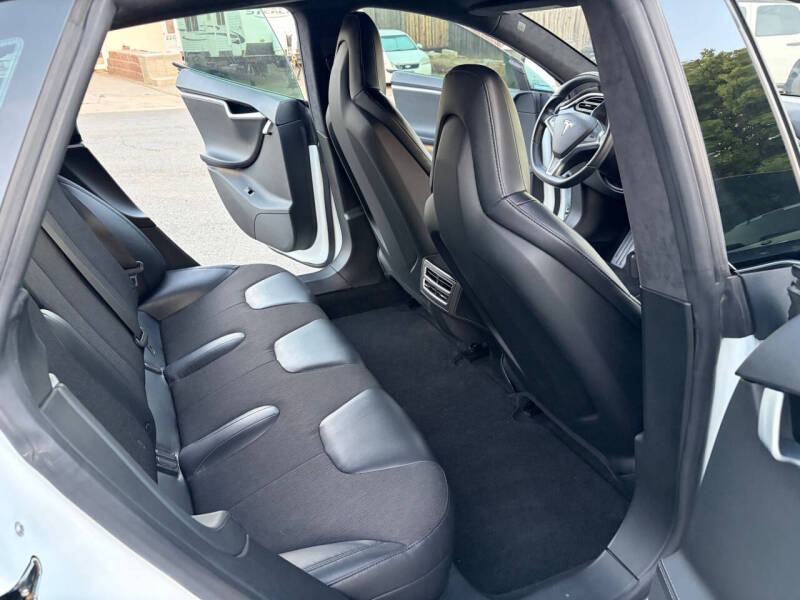 2014 Tesla Model S P85
