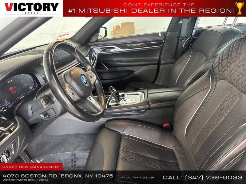 2022 BMW 7 Series 745e xDrive