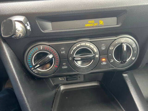 2016 Mazda MAZDA3 i Touring