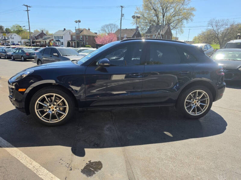 2017 Porsche Macan S