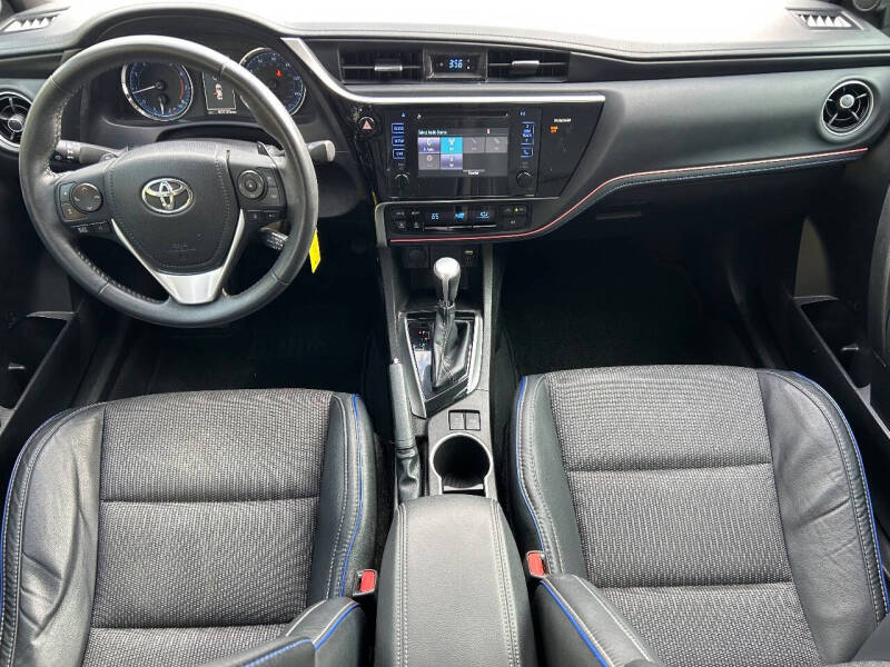 2017 Toyota Corolla SE