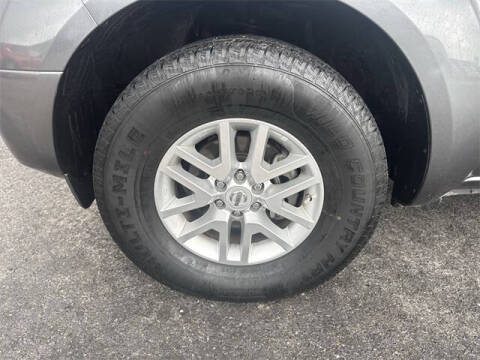 2016 Nissan Frontier SV