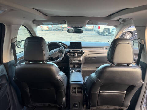 2020 Ford Escape Plug-In Hybrid Titanium