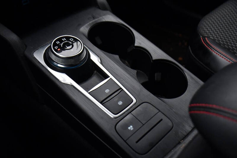 2023 Ford Escape Hybrid ST-Line Select