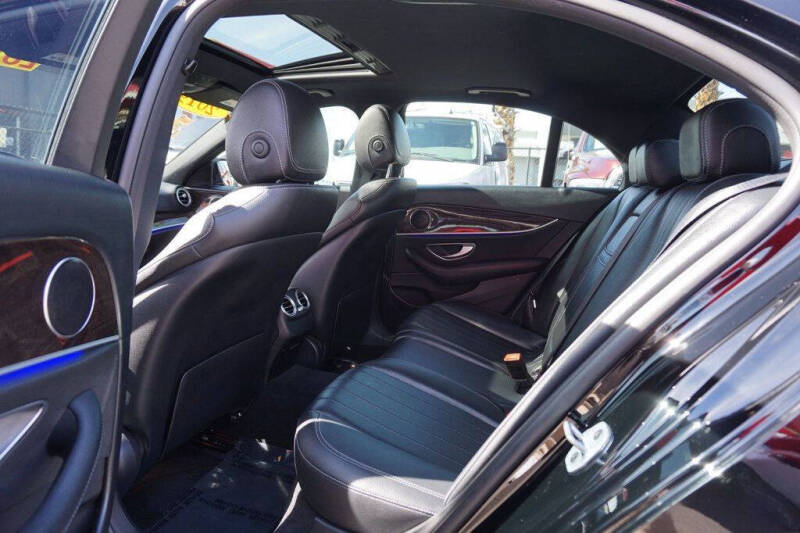 2019 Mercedes-Benz E-Class E 300