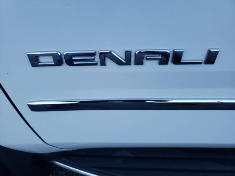 2016 GMC Yukon XL Denali