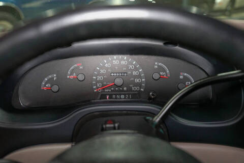 2002 Ford E-Series E-150