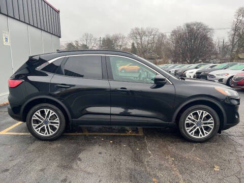 2020 Ford Escape SEL