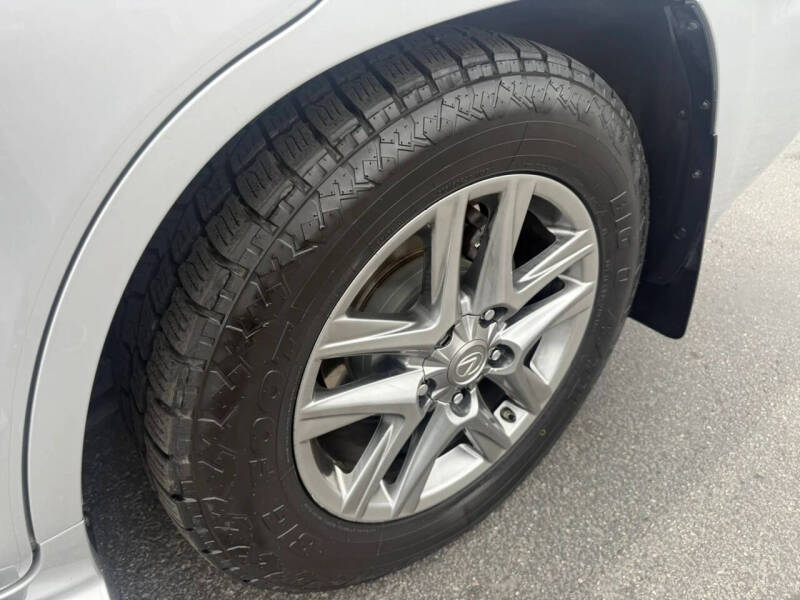 2014 Lexus LX 570
