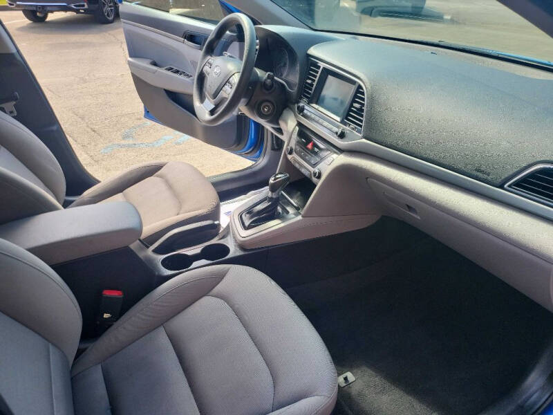 2018 Hyundai Elantra