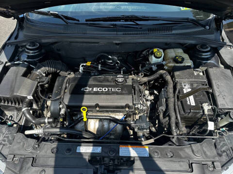 2014 Chevrolet Cruze LS Manual