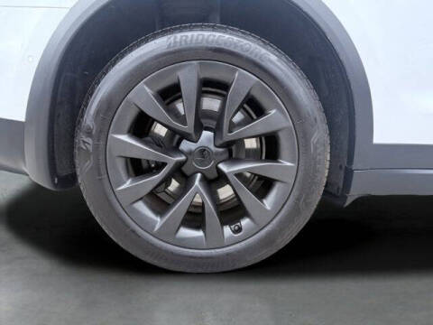 2021 Tesla Model X Long Range