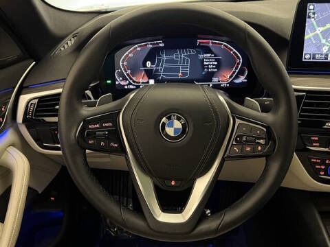 2022 BMW 5 Series 530i