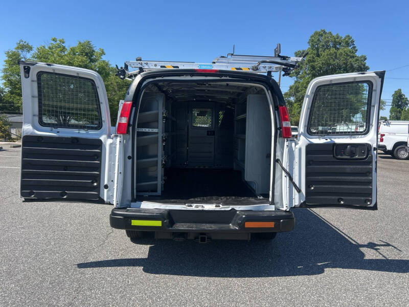 2020 Chevrolet Express 2500