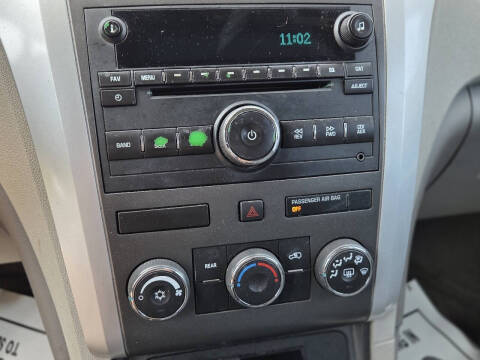 2010 Chevrolet Traverse LS