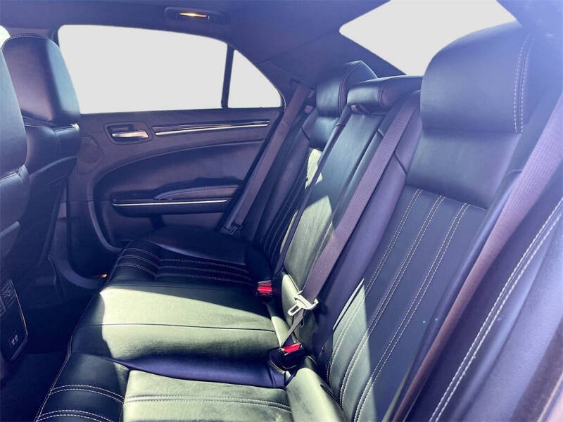 2022 Chrysler 300 S V6