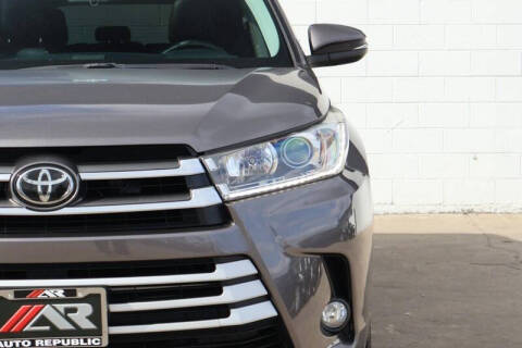 2017 Toyota Highlander