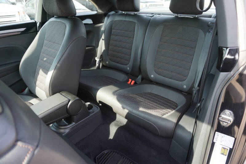 2013 Volkswagen Beetle Turbo PZEV Fender Edition