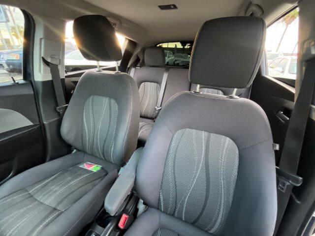 2015 Chevrolet Sonic LT Auto