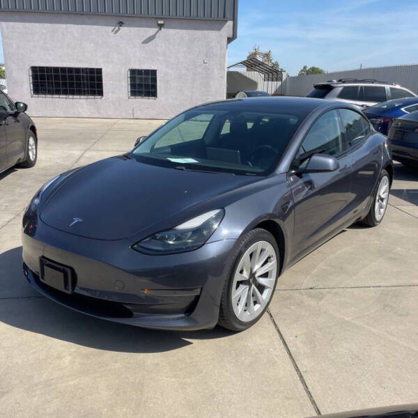 2021 Tesla Model 3 Standard Range Plus