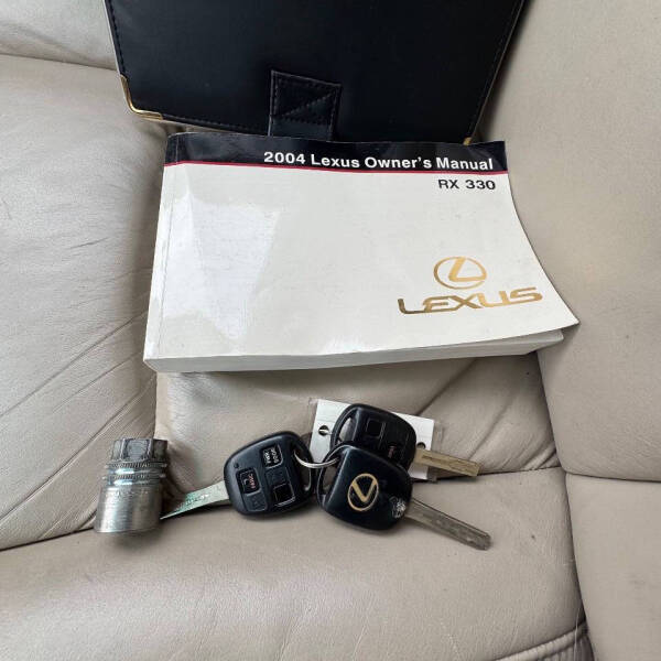 2004 Lexus RX 330