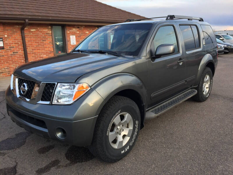 2007 Nissan Pathfinder for sale at STATEWIDE AUTOMOTIVE LLC in Englewood CO