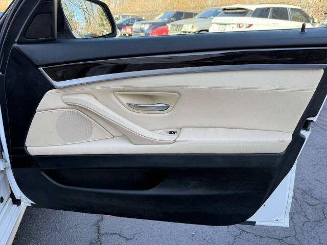 2016 BMW 5 Series 528i xDrive