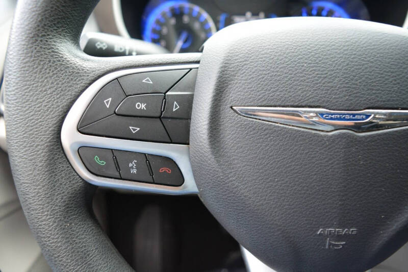 2017 Chrysler Pacifica Touring