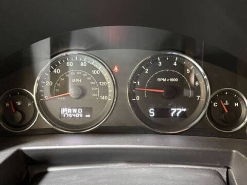 2008 Jeep Commander Sport