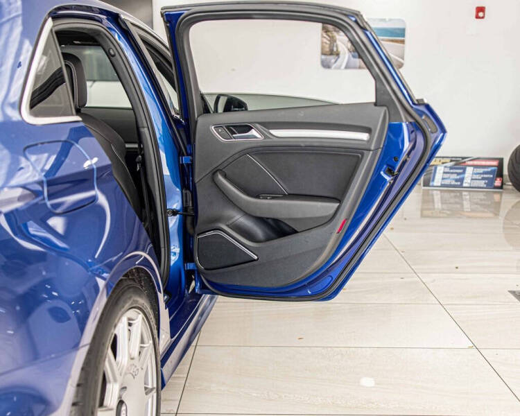 2015 Audi S3 2.0T quattro Prestige