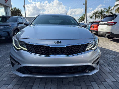 2019 Kia Optima LX