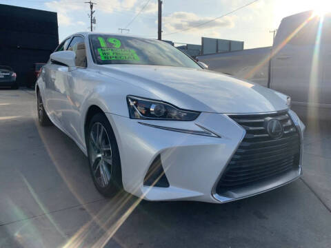 2019 Lexus IS 300