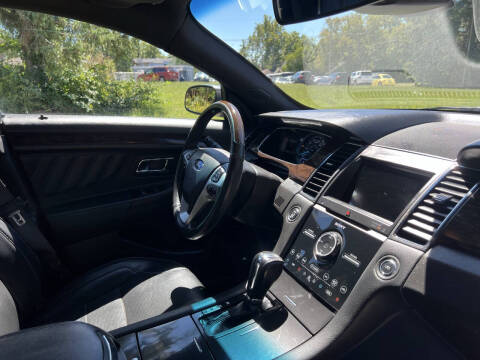 2018 Ford Taurus Limited