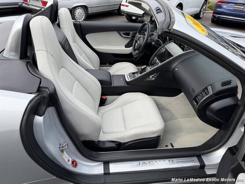 2014 Jaguar F-TYPE