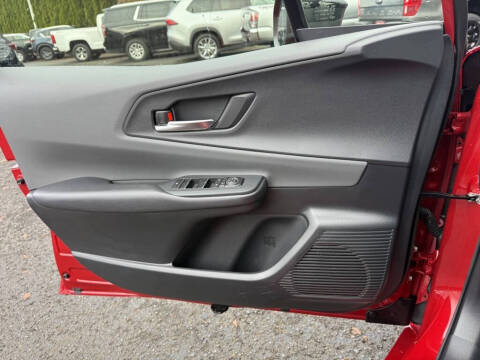 2024 Toyota Prius XLE