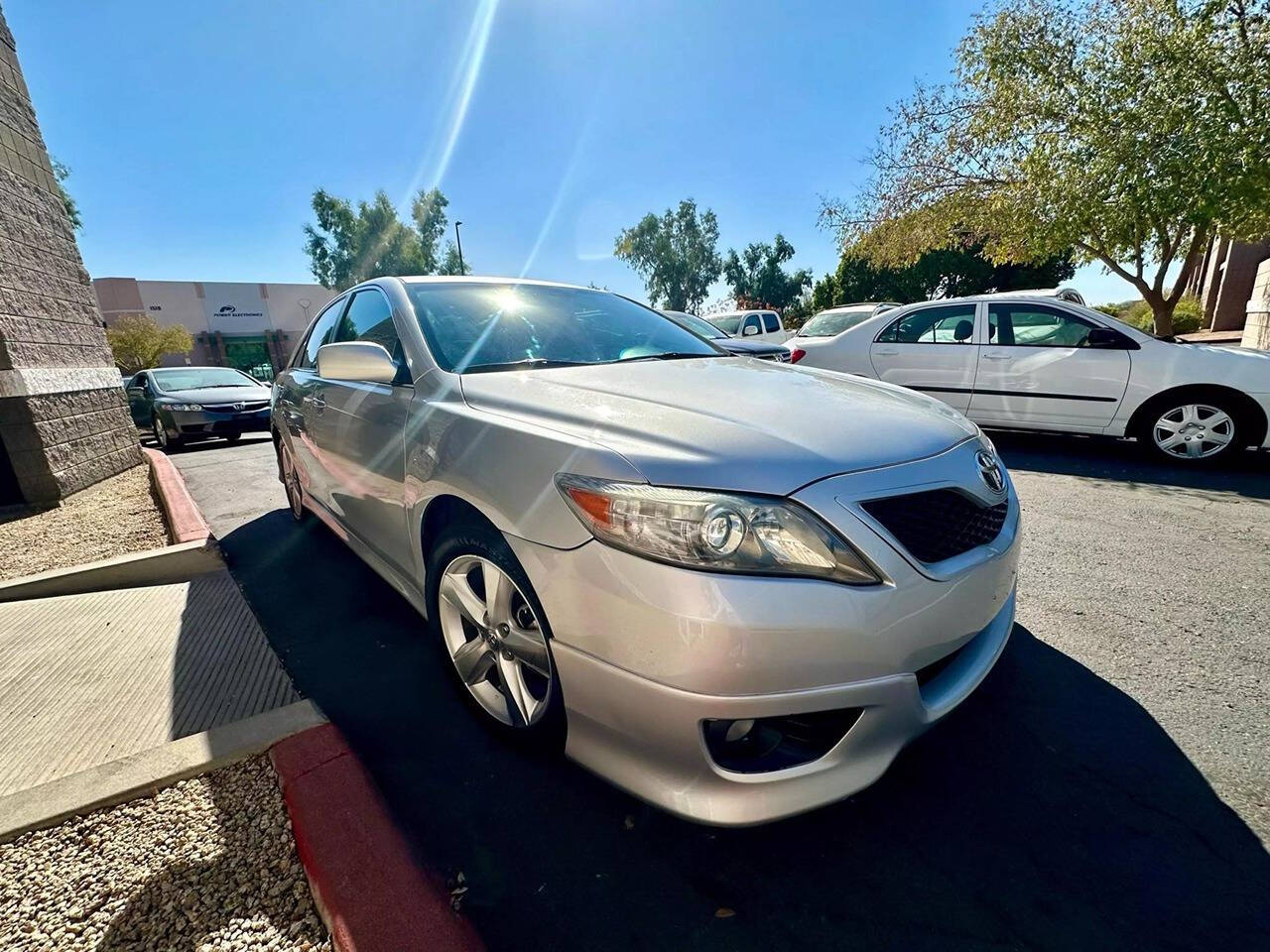 2010 Toyota Camry for sale at HUDSONS AUTOS in Gilbert, AZ