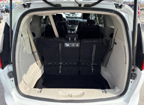 2019 Chrysler Pacifica Touring L