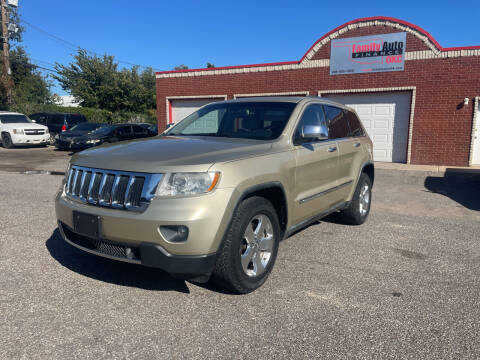 2011 Jeep Grand Cherokee for sale at Family Auto Finance OKC LLC in Oklahoma City OK