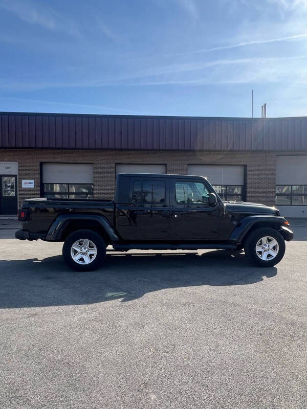 2023 Jeep Gladiator Freedom