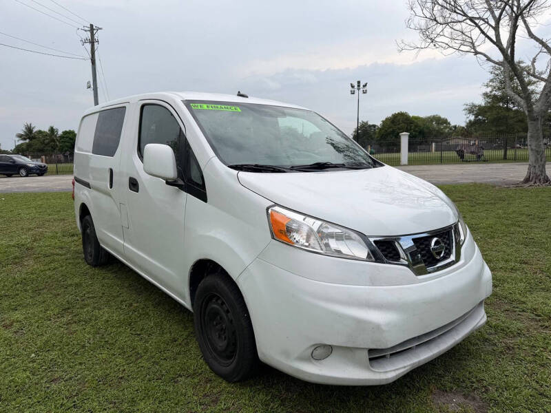 2020 Nissan NV200