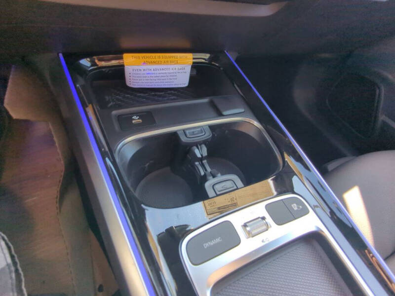 2025 Mercedes-Benz GLB GLB 250