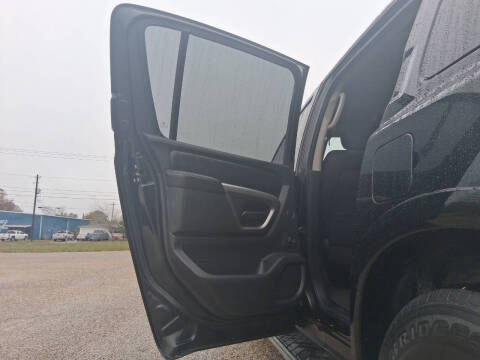 2015 Nissan Armada Platinum